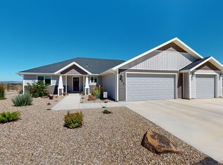 661 Bluegrass Dr, Spring Creek, NV 89815