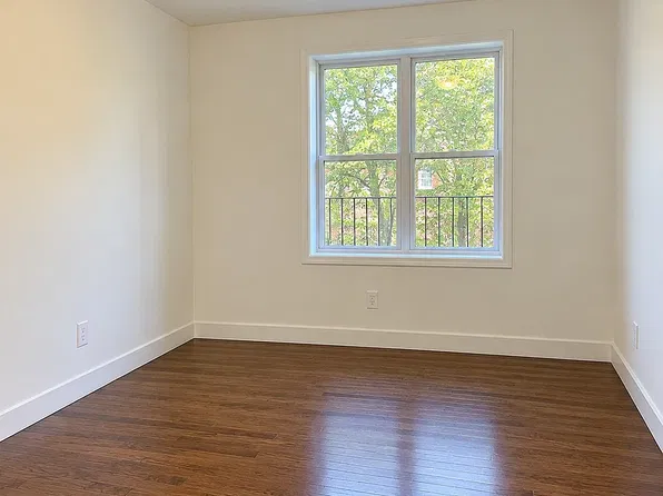 47 De Sales Pl #3, Brooklyn, NY 11207