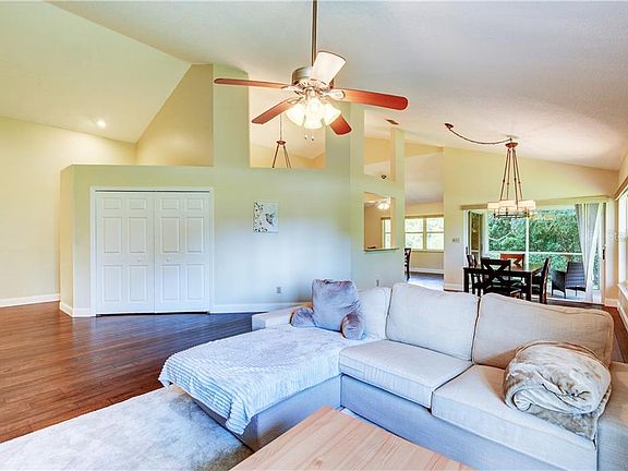 4th image of 15894 Sanctuary Dr
