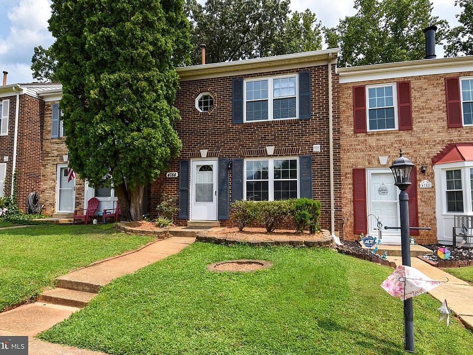1st image of 4784 S Park Ct