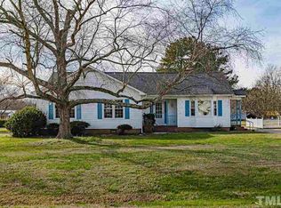 15 Ormond Ln, Selma, NC 27576