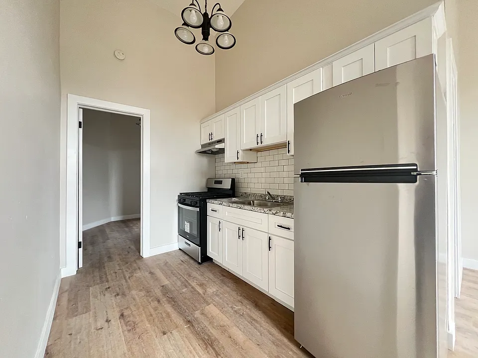 171 Ocean Ave #15