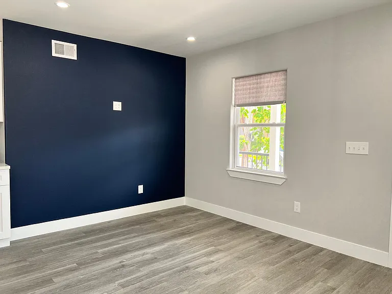 75 Plum St — Photo 10