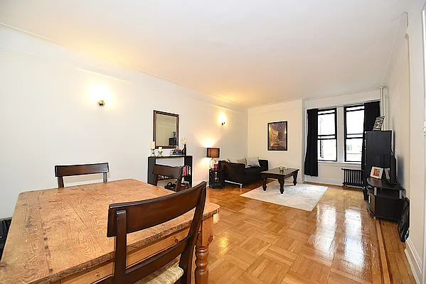 Rented by Keller Williams NYC | media 28