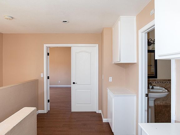 5th image of 1927 S Carmenita Ct