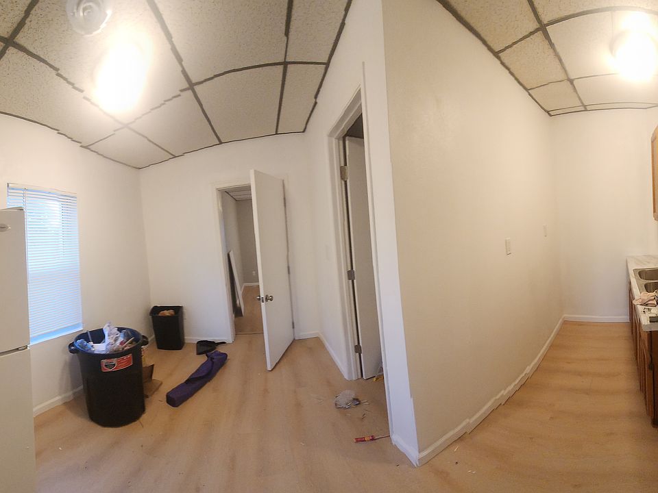 Building Photo 3