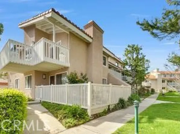 19092 Shoreline Ln Unit 5, Huntington Beach, CA 92648