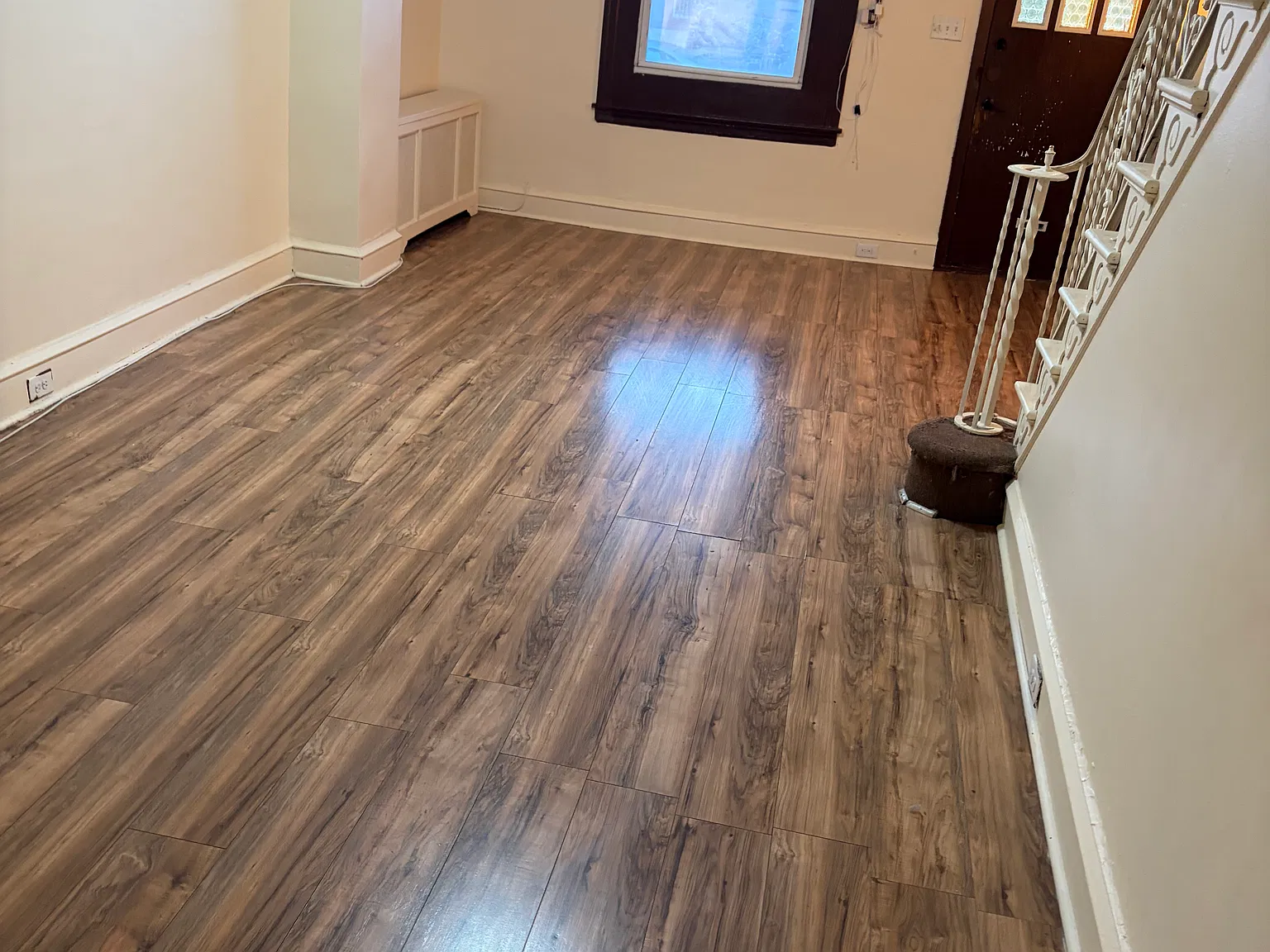3 bed, 1.5 bath, 1009 sqft, $1,500 — Photo 3
