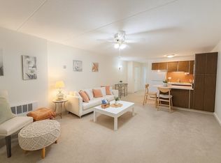 200 Swanton St APT T28, Winchester, MA 01890