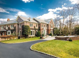 33 Vineyard Ln, Greenwich, CT 06831