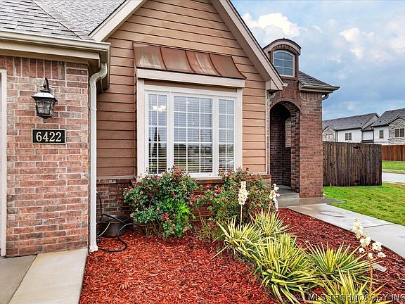 3rd image of 6422 Foxtail Park Dr