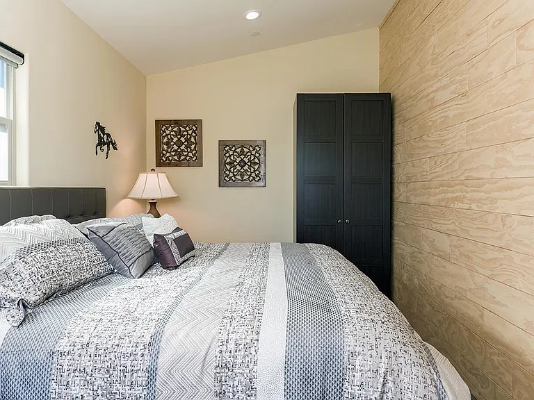 3605 Fortuna Ranch Rd — Photo 11