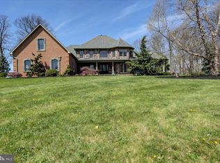 1579 Walker Rd, Chambersburg, PA 17202