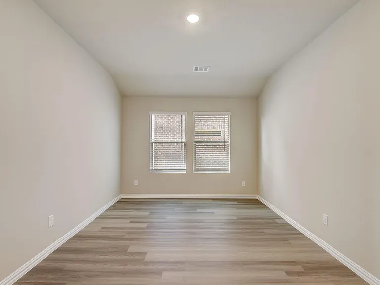310 Sugarlands Dr — Photo 17