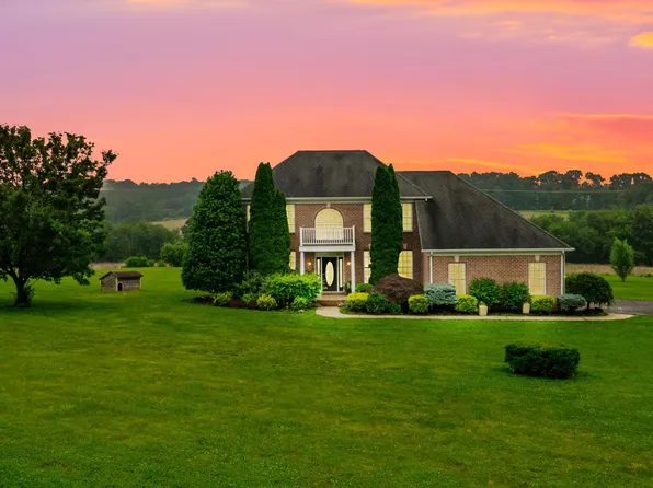 2319 Bond Rd, Parkton, MD 21120