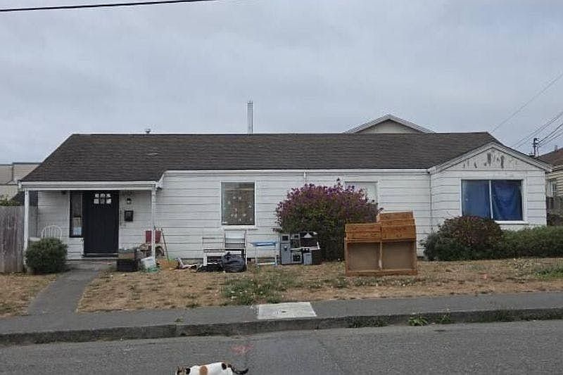 1st image of 2123 Pine St