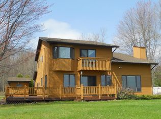 4735 S Nicolet Rd, Sault Sainte Marie, MI 49783