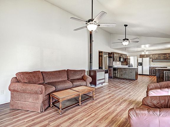 5th image of 189 Petaca Rd