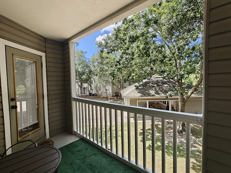 4000 SW 23rd St #A — Photo 2