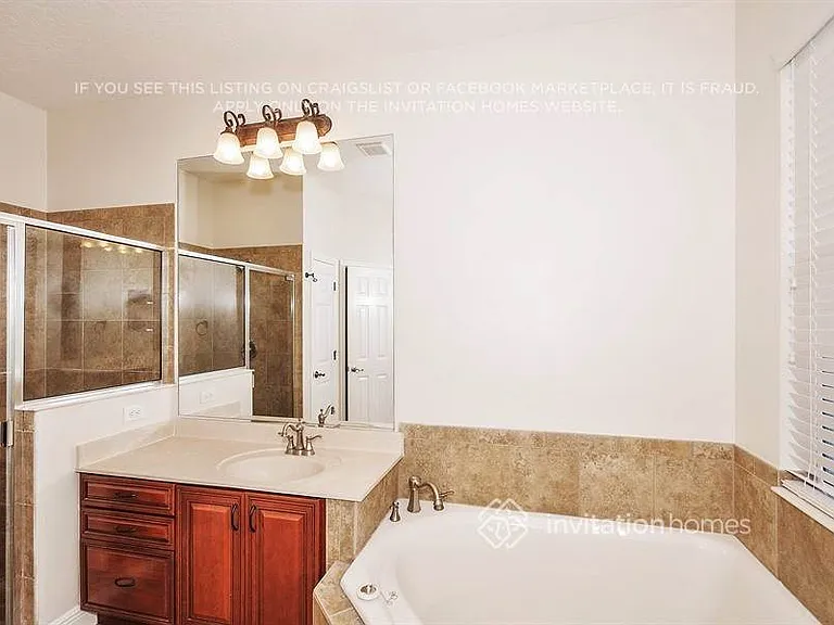 1390 Stellar Dr — Photo 10