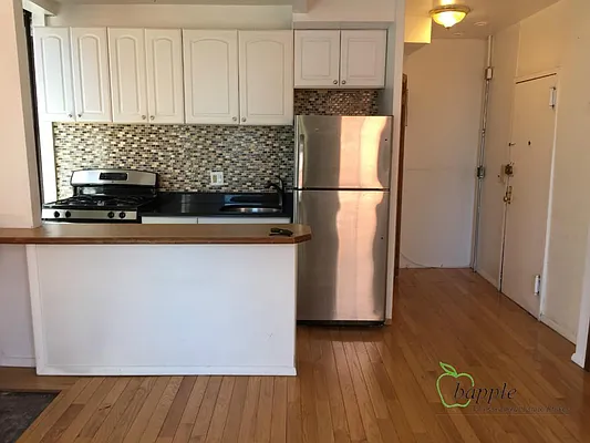 Rented by Bapple | media 25