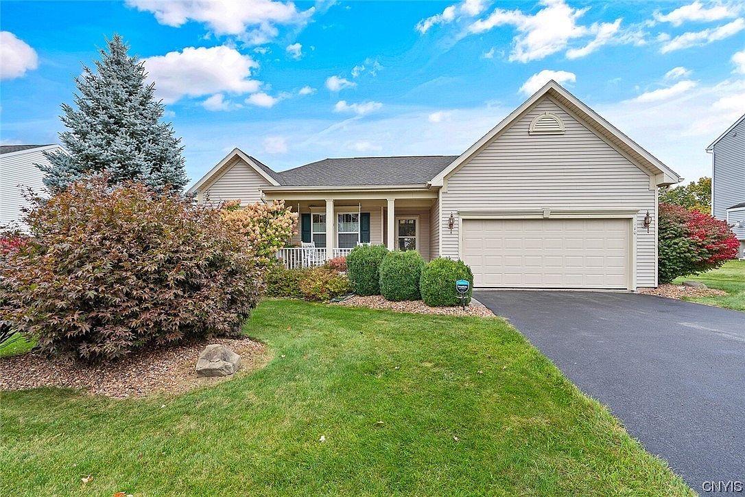 110 Burning Hollow Dr, Chittenango, NY 13037 | MLS #S1502724 | Zillow