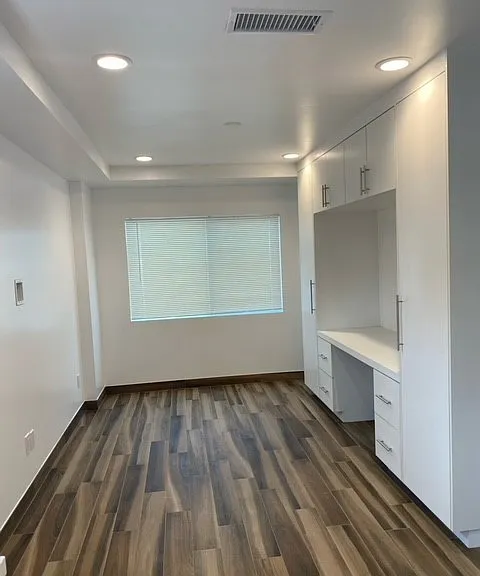 557 N Olive St #C — Photo 3