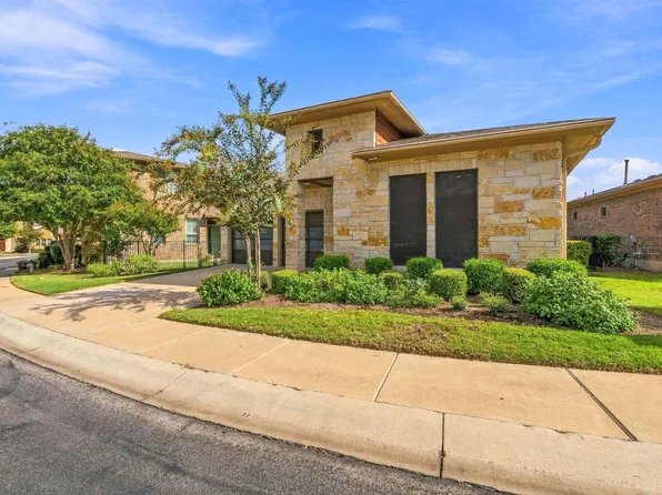 1013 Sue Ann Rose Dr, Austin, TX 78717