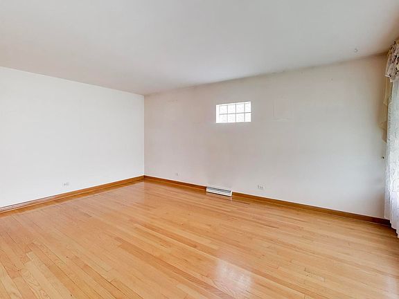 2nd image of 7300 W Bryn Mawr Ave