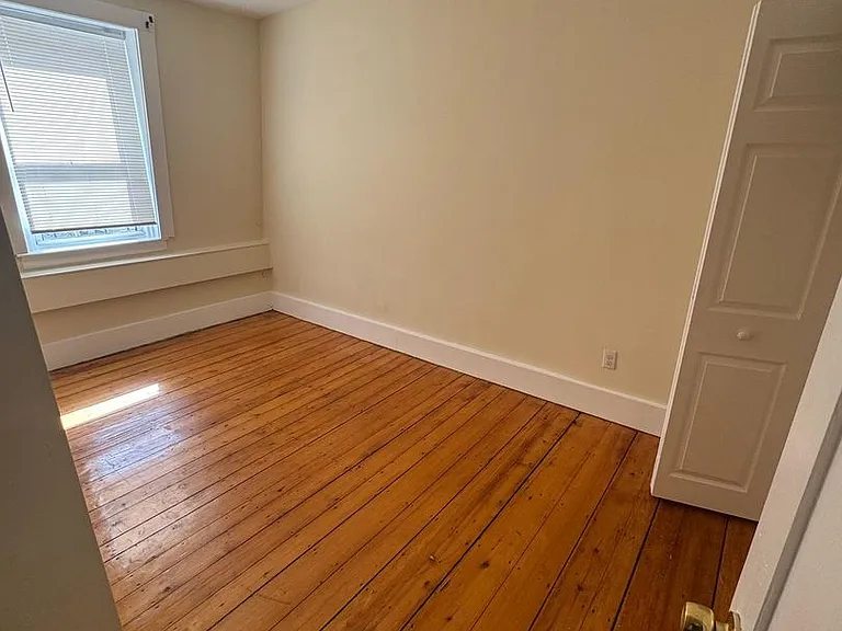 10-28 Centennial Pl — Photo 13