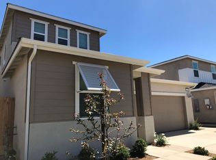 2370 Explorador Dr, Merced, CA