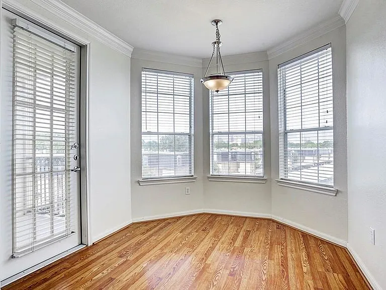 7575 Kirby Dr #2304 — Photo 4