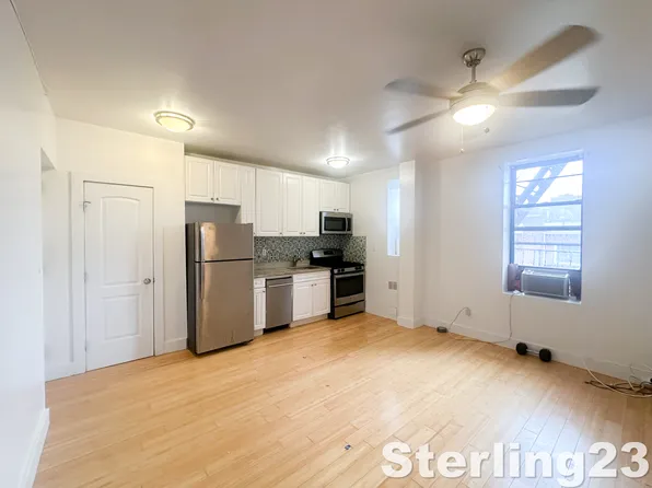 79 Brighton 11th Street image 2 of 7