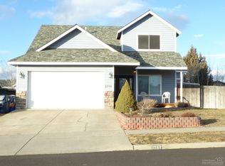 2746 NE Rainier Dr, Bend, OR 97701