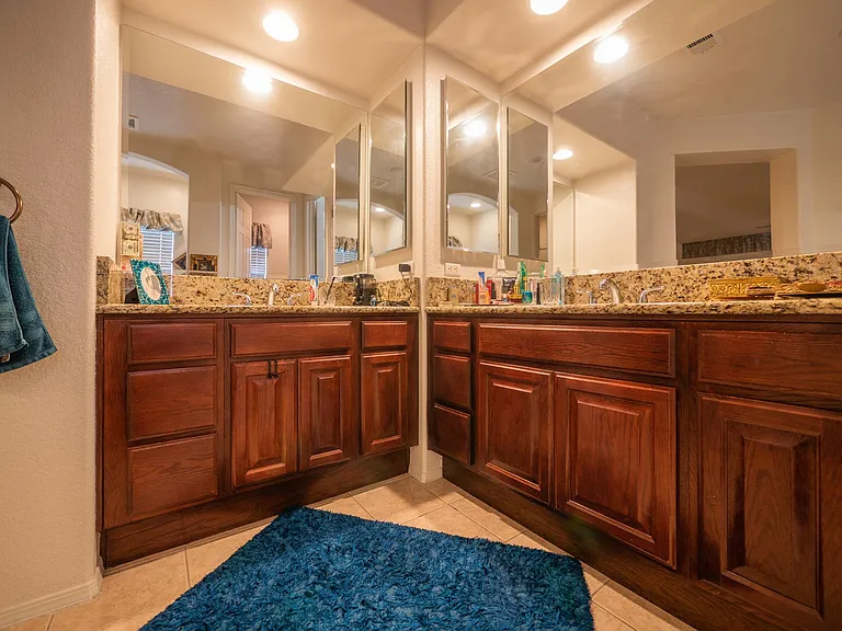 8859 Gentle Wind Dr — Photo 4