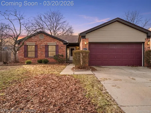 41670 Amberly Dr, Clinton Township, MI 48038