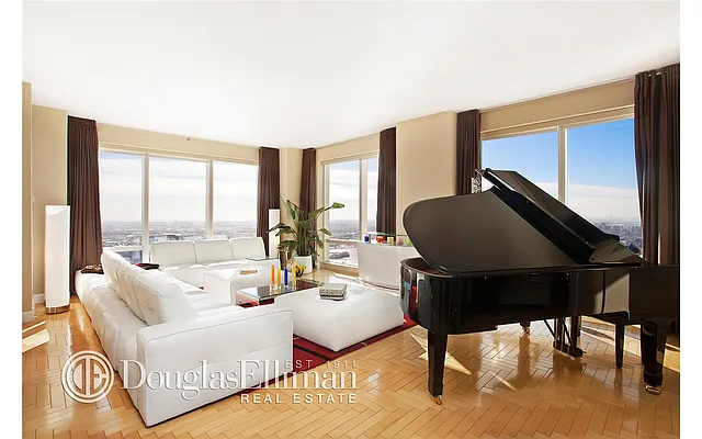 Rented by Douglas Elliman | media 51