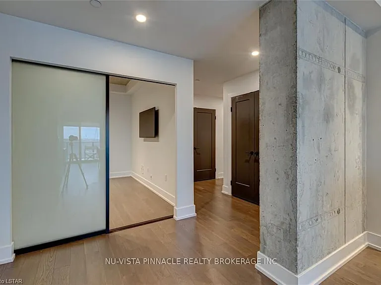 505 Talbot St #2206 — Photo 6