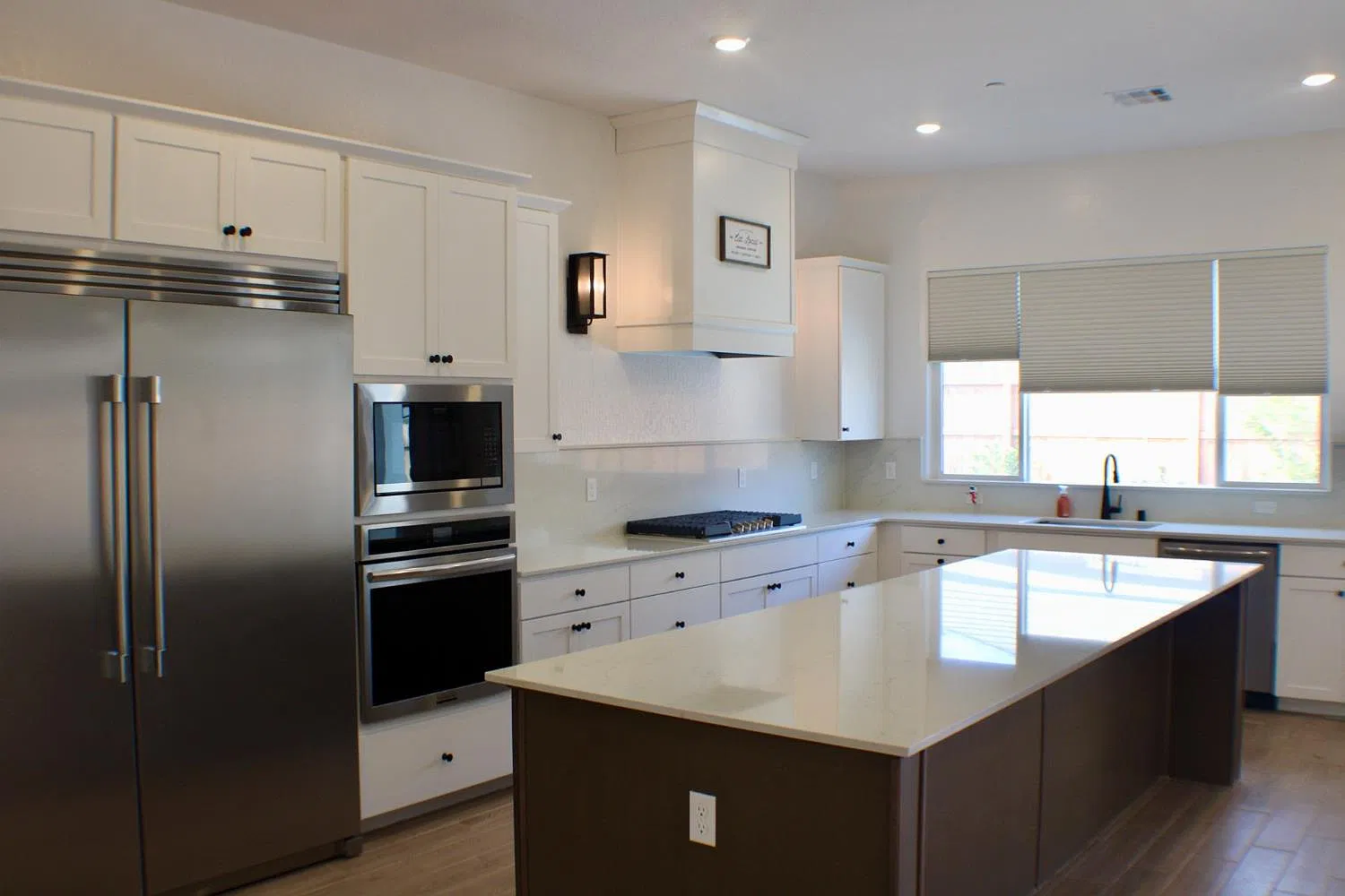 3 bed, 2609 sqft, $3,000 — Photo 3