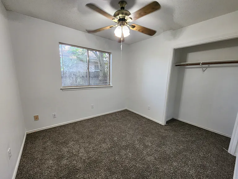 7833 Impala Dr — Photo 6