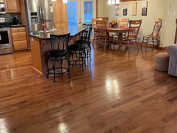 4th image of 3785 Clay Pike
