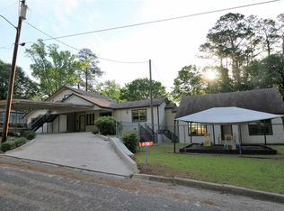 406 1st St, Jasper, TX 75951