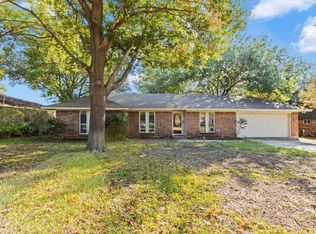 611 Field St, Colleyville, TX 76034