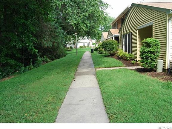 2nd image of 1529 Harpers Ferry Ct