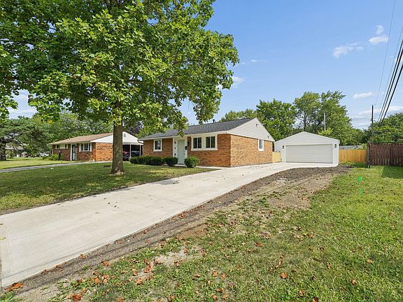 2nd image of 5198 Longview Dr
