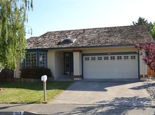 513 Kings Canyon Ct, Petaluma, CA 94954