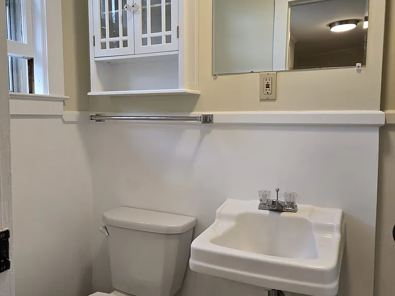 14 Cushman St #4 — Photo 15