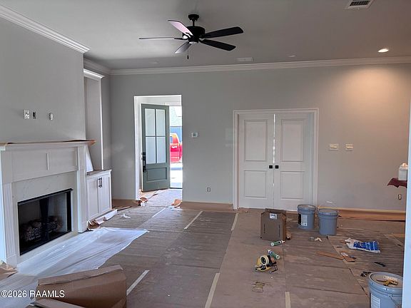 5th image of 102 Waterpointe Ln