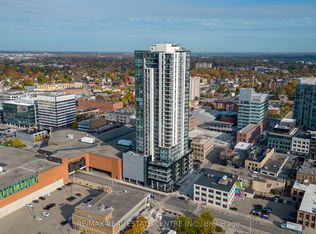 60 Frederick St #1809, Kitchener, ON N2H 2L7