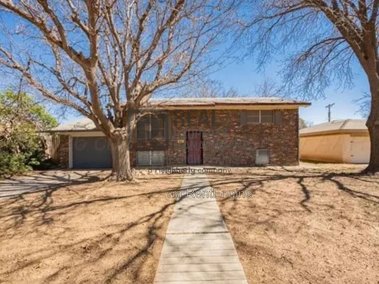 5111 Matador Trl — Photo 1